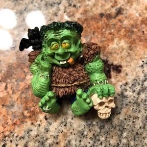 Halloween Monster Pin NWOT